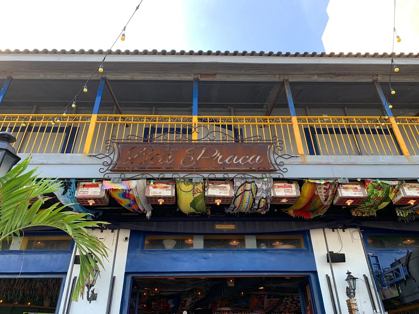 Ipanema Root Bar - Live Music & Sea - Image